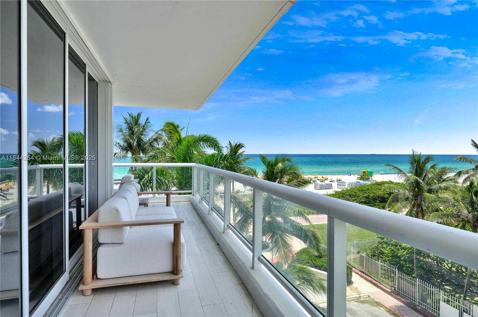 Small Image of 4201 COLLINS AVE #401, Miami Beach Number 11