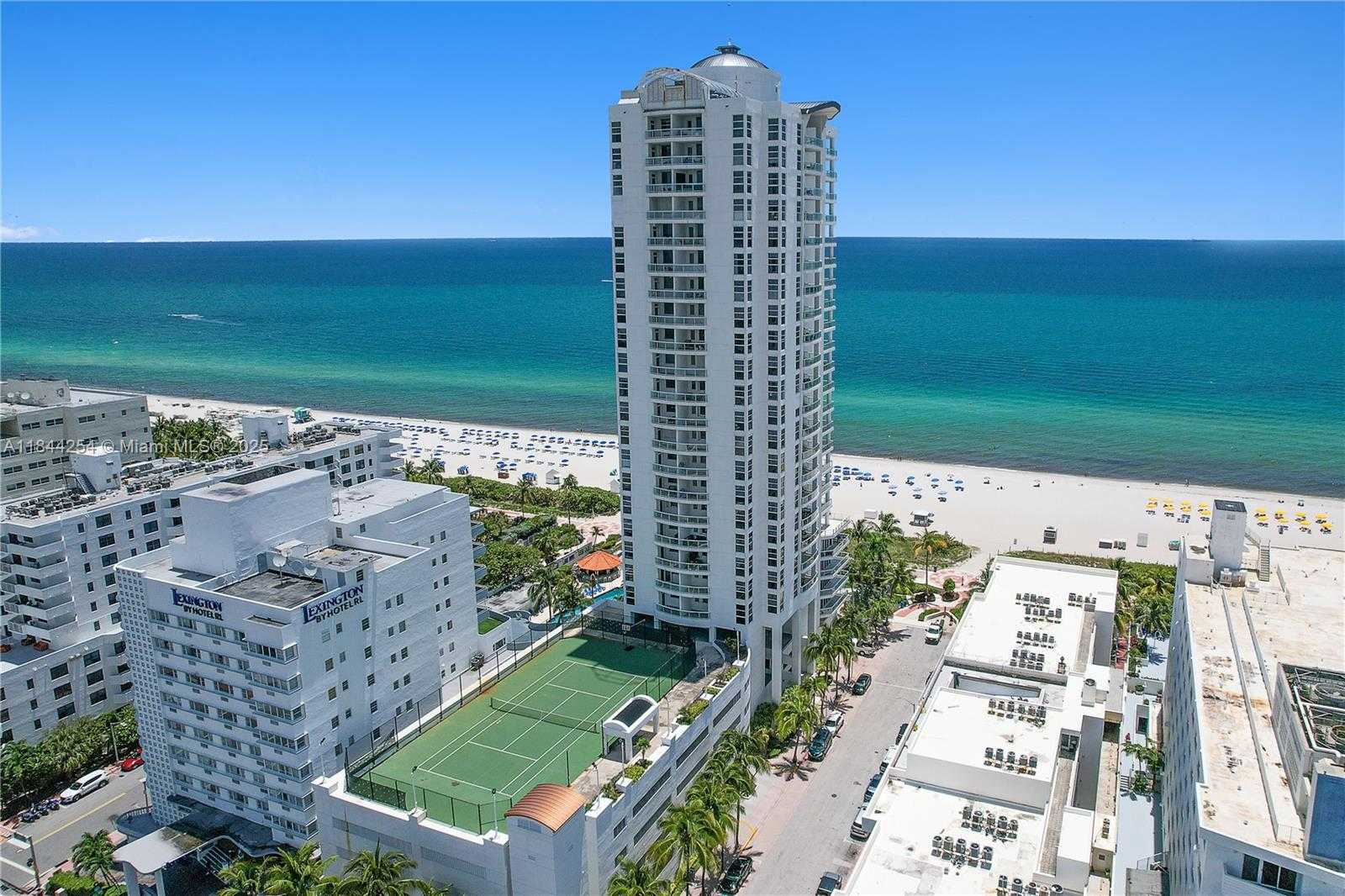Small Image of 4201 COLLINS AVE #401, Miami Beach Number 24