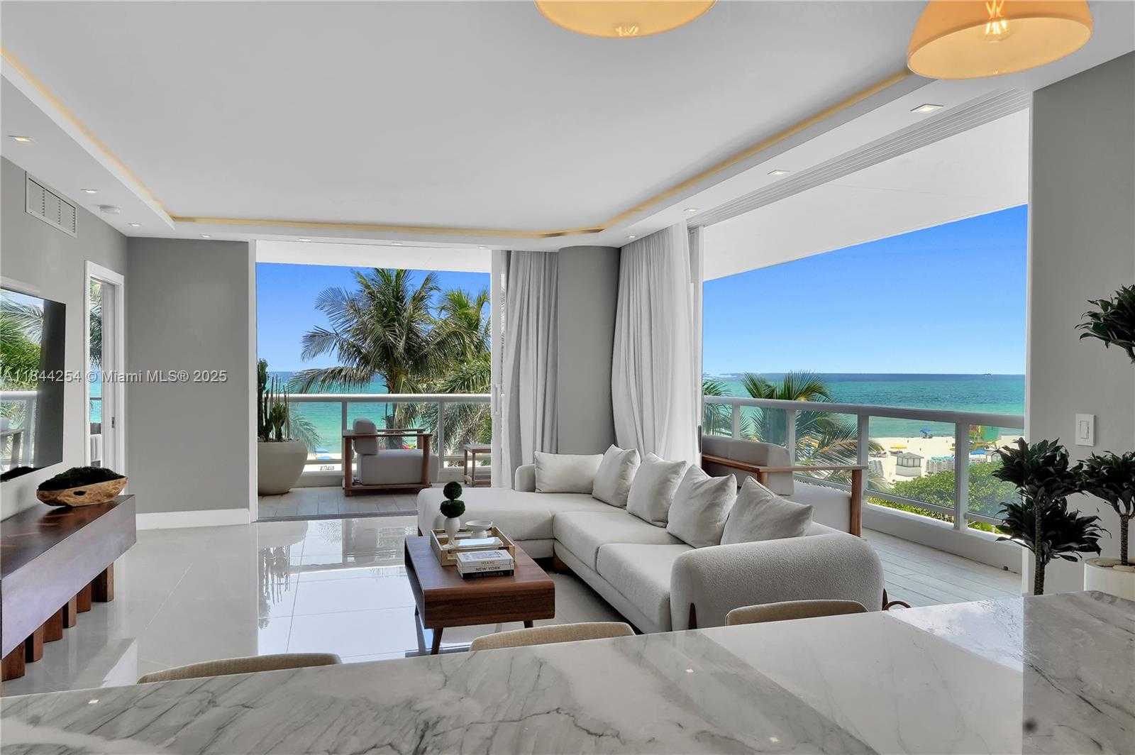 Small Image of 4201 COLLINS AVE #401, Miami Beach Number 8