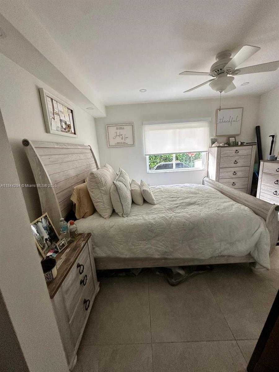 Small Image of 13447 SOUTH WEST 154TH ST #2203, Miami Number 17