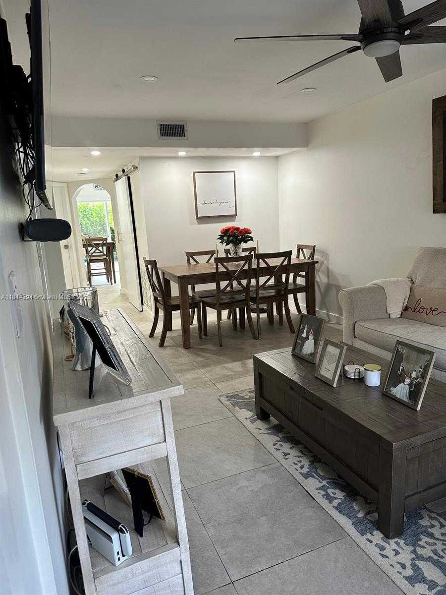 Small Image of 13447 SOUTH WEST 154TH ST #2203, Miami Number 5