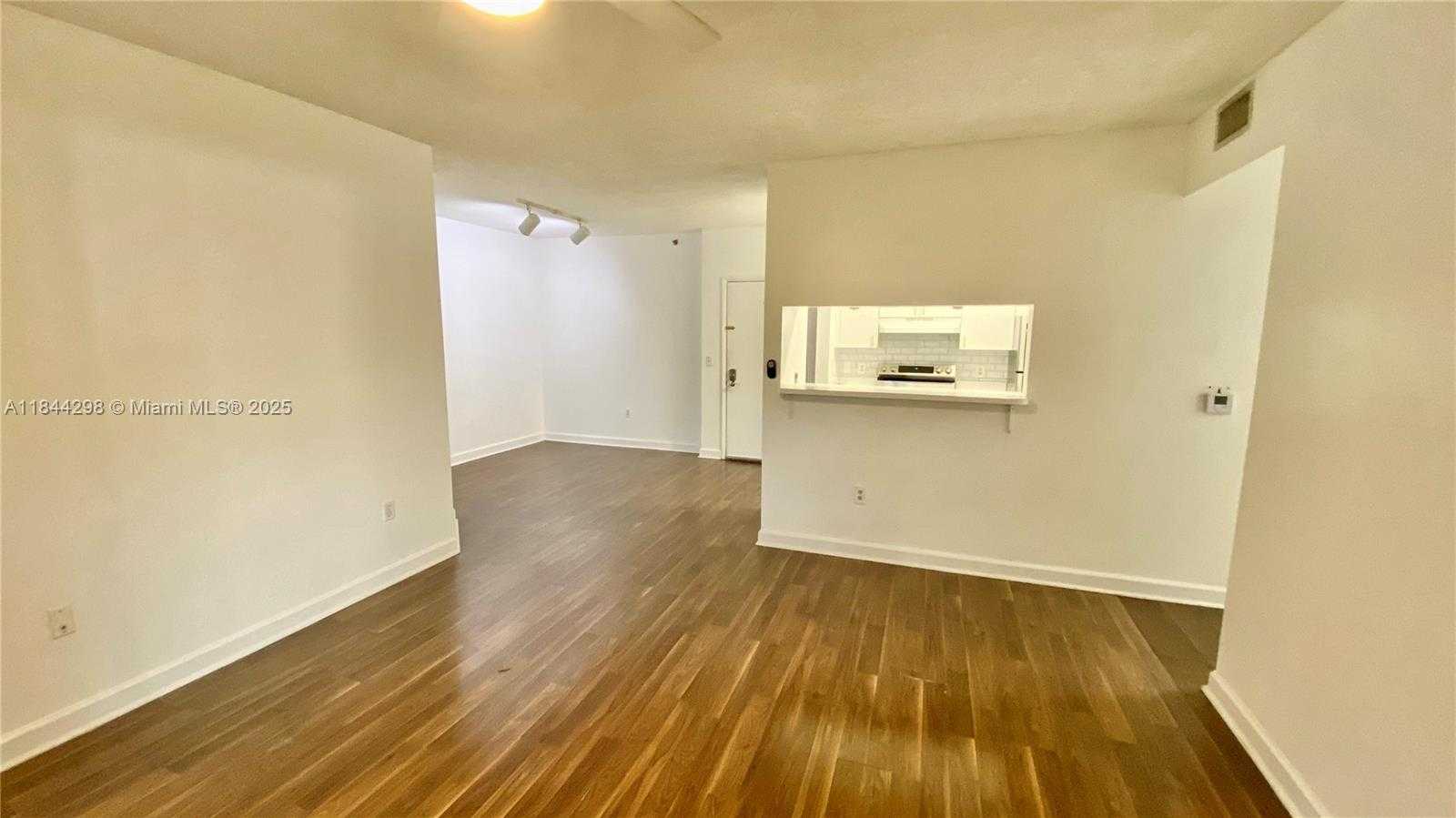 Small Image of 19901 EAST COUNTRY CLUB DR #2103, Aventura Number 12