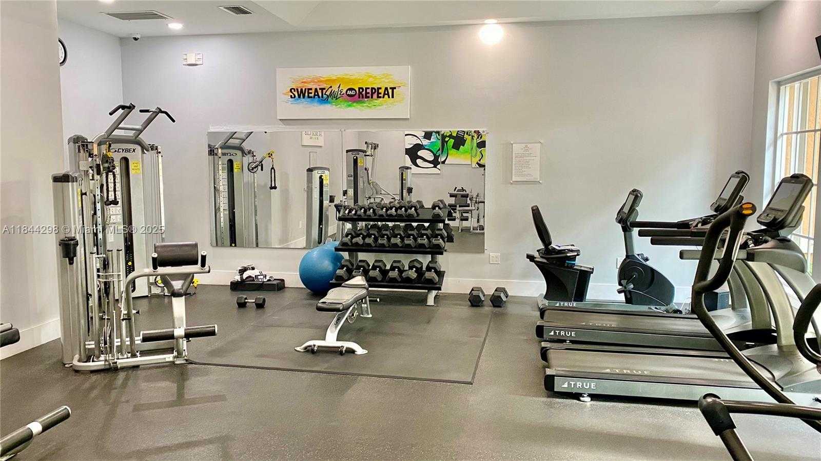 Small Image of 19901 EAST COUNTRY CLUB DR #2103, Aventura Number 17