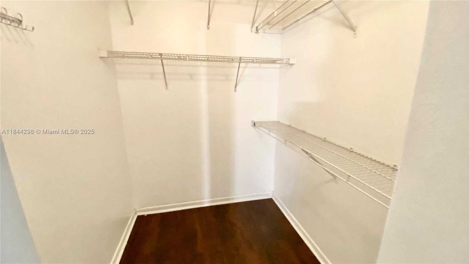Small Image of 19901 EAST COUNTRY CLUB DR #2103, Aventura Number 9