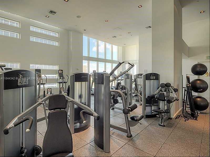 Small Image of 1040 BISCAYNE BLVD #3607, Miami Number 23