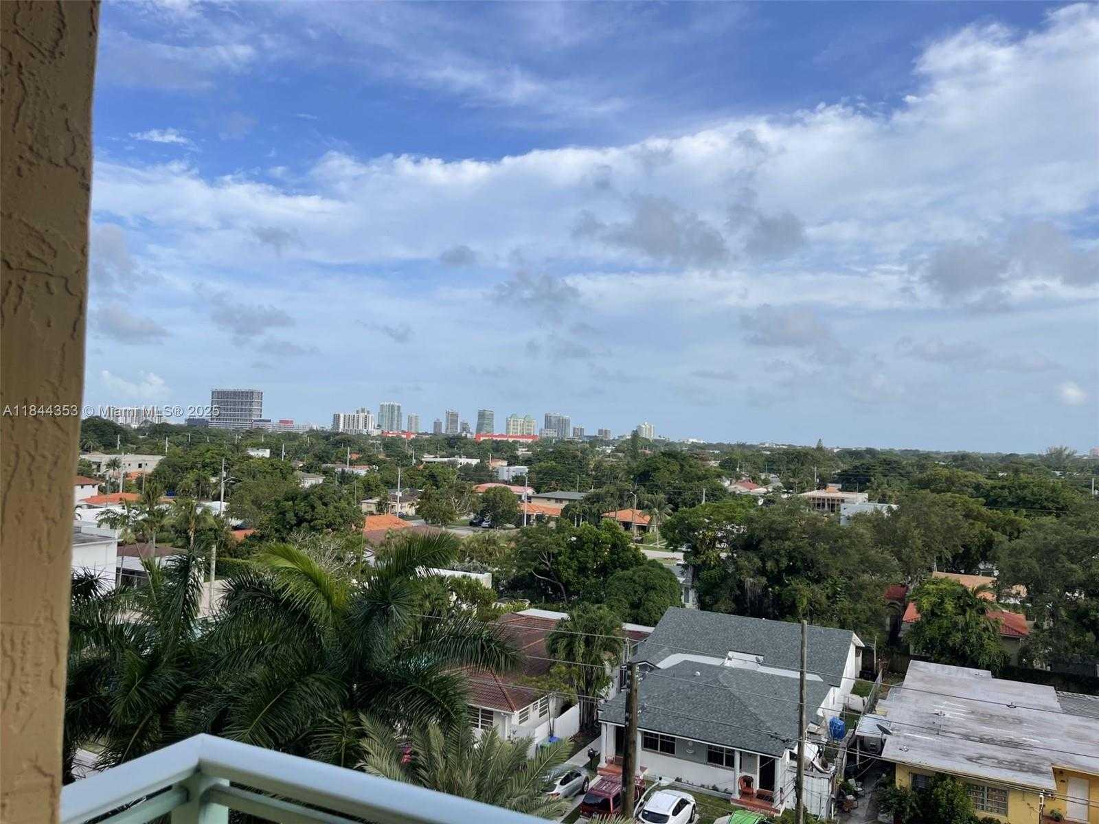Small Image of 3500 CORAL WAY #709, Miami Number 16