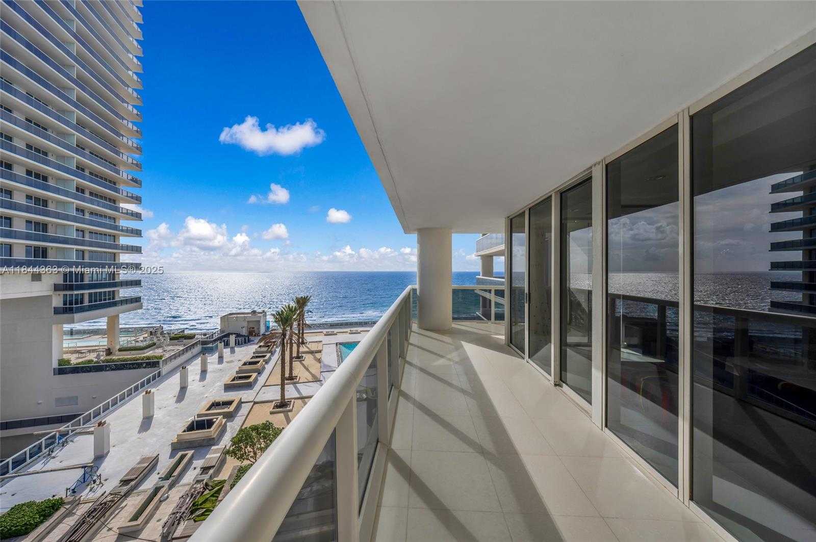 Small Image of 1850 SOUTH OCEAN DR #1110, Hallandale Beach Number 21