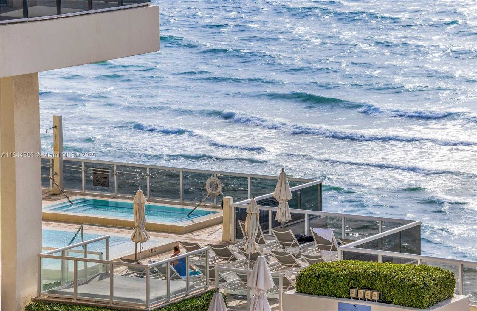 Small Image of 1850 SOUTH OCEAN DR #1110, Hallandale Beach Number 23