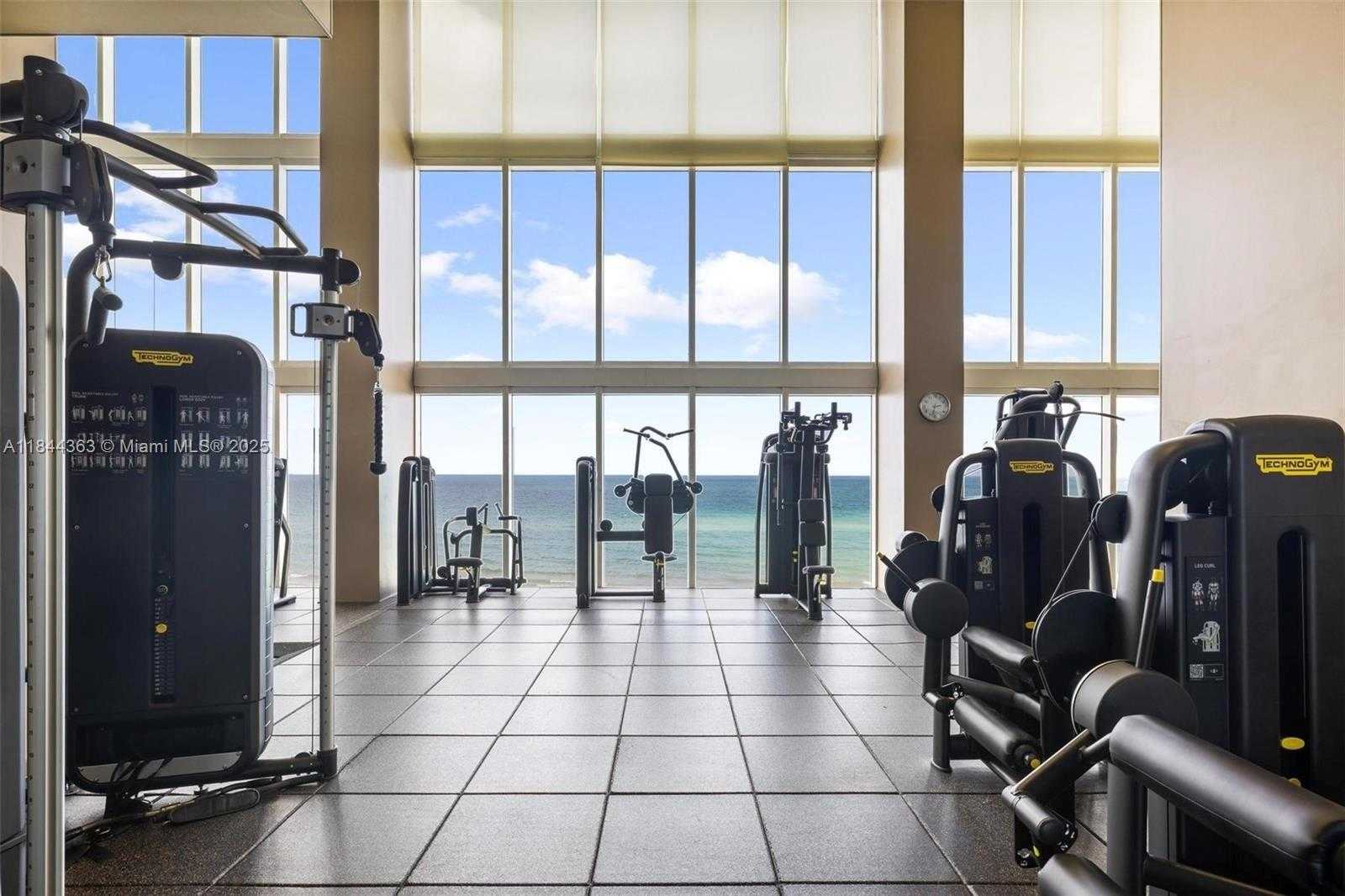 Small Image of 1850 SOUTH OCEAN DR #1110, Hallandale Beach Number 31
