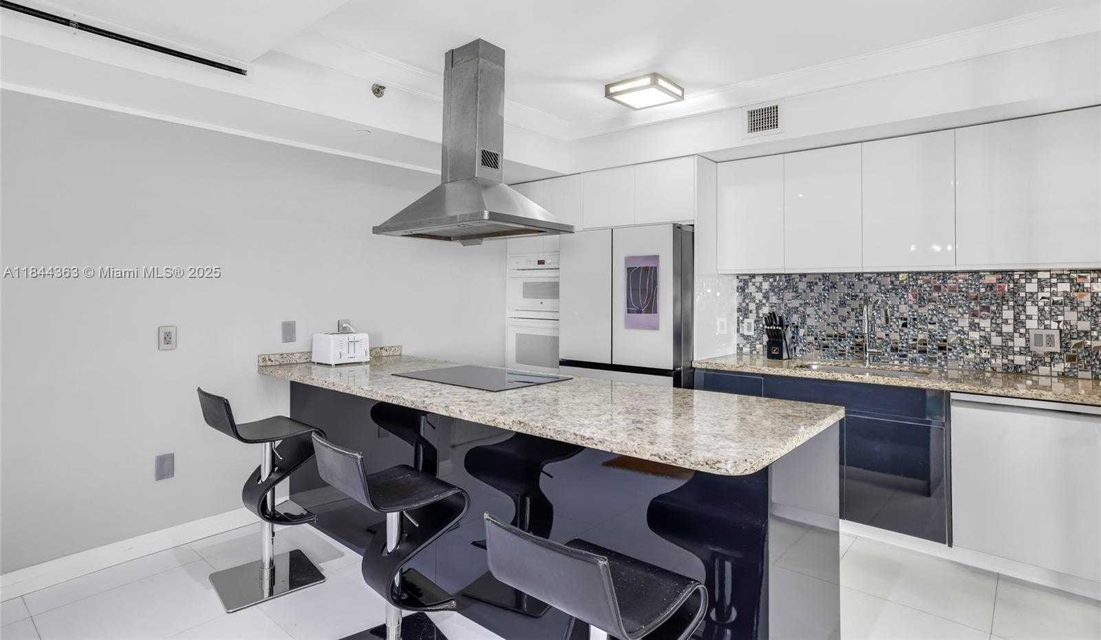 Small Image of 1850 SOUTH OCEAN DR #1110, Hallandale Beach Number 8