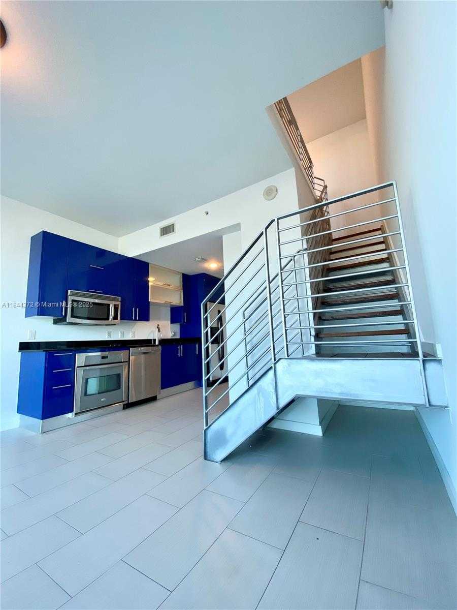 Small Image of 60 SOUTH WEST 13TH ST #1809, Miami Number 9