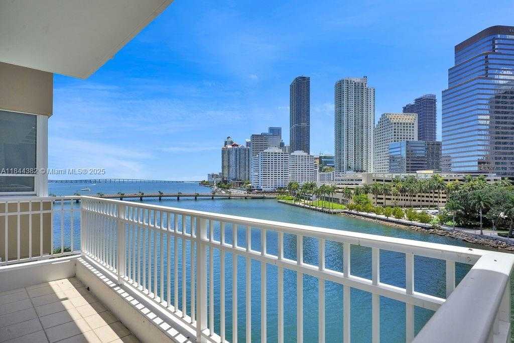 Small Image of 801 BRICKELL KEY BLVD #602, Miami Number 26