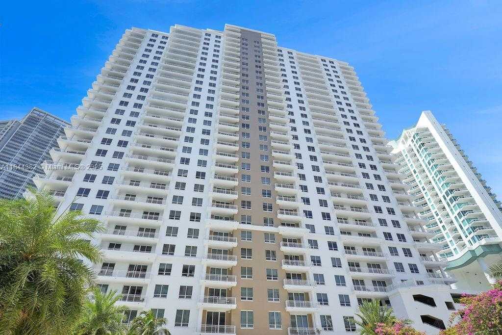 Small Image of 801 BRICKELL KEY BLVD #602, Miami Number 27