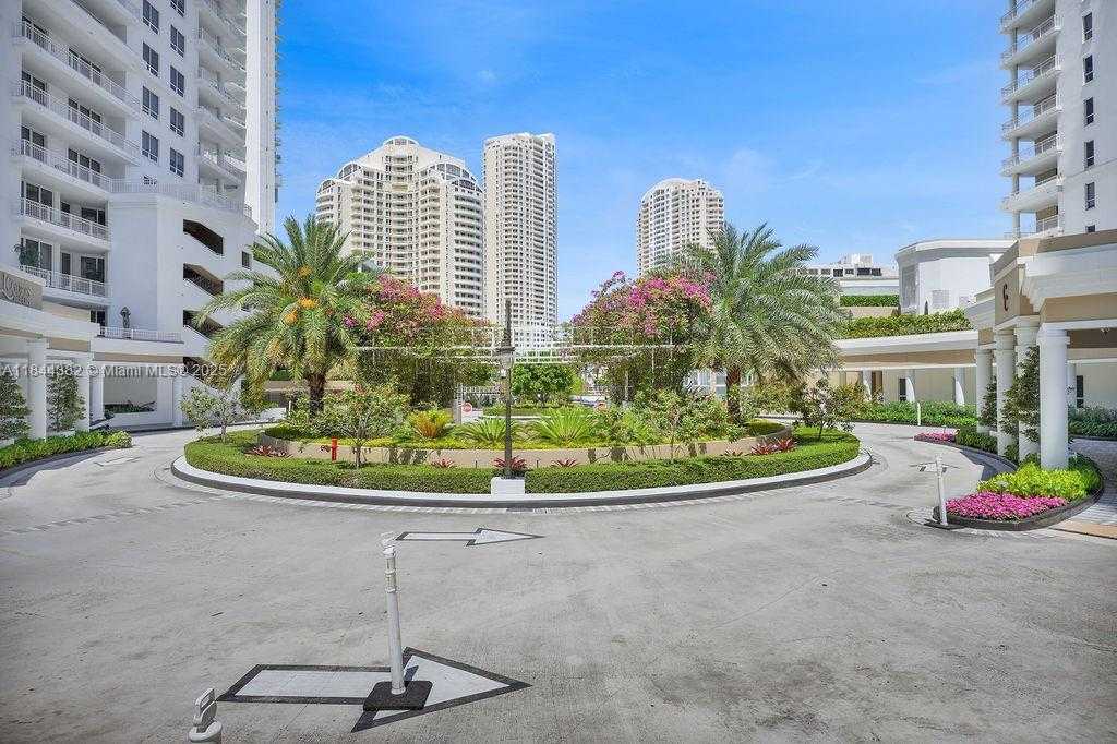 Small Image of 801 BRICKELL KEY BLVD #602, Miami Number 28