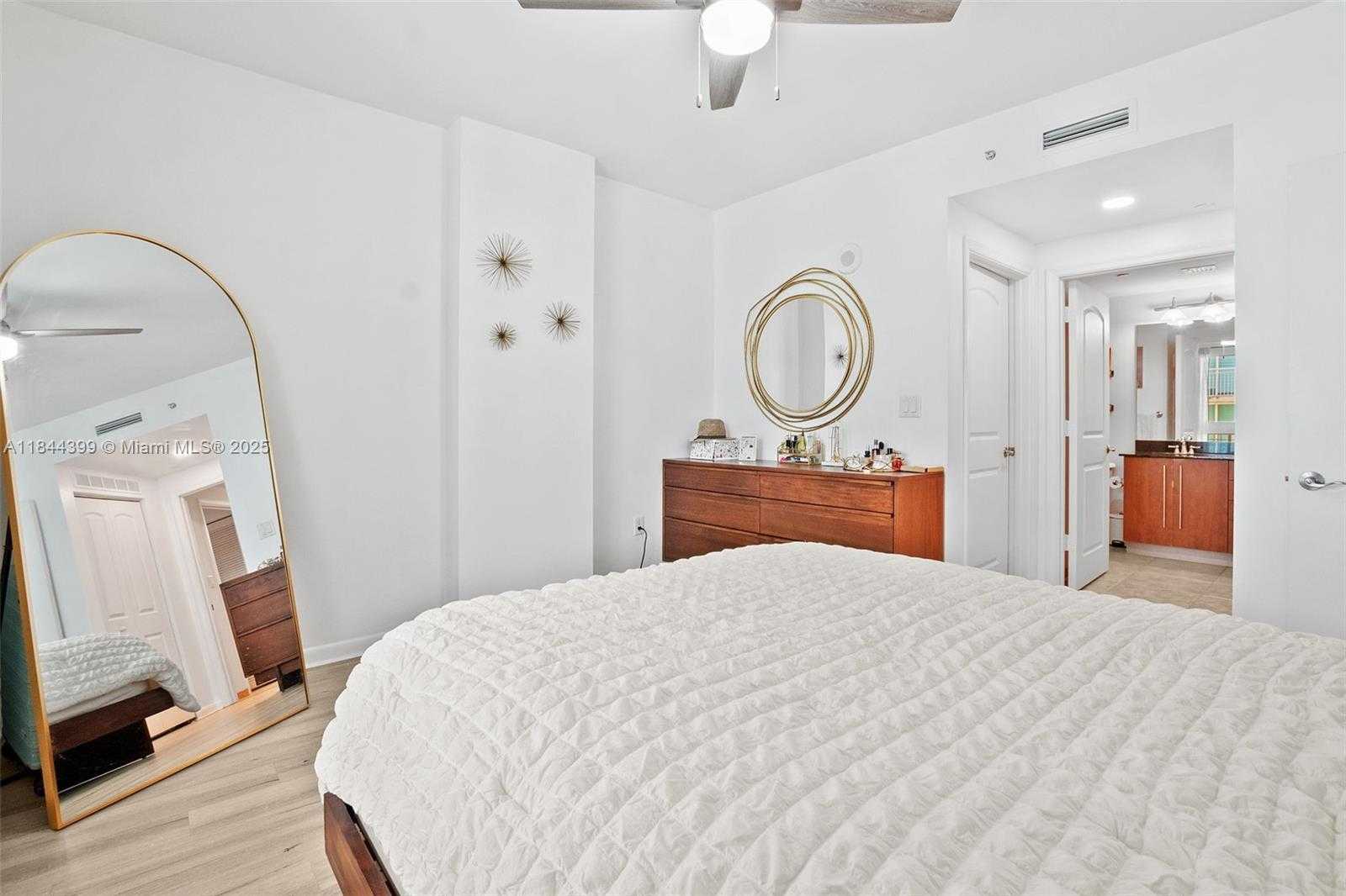 Small Image of 7350 SOUTH WEST 89TH ST #704S, Miami Number 12