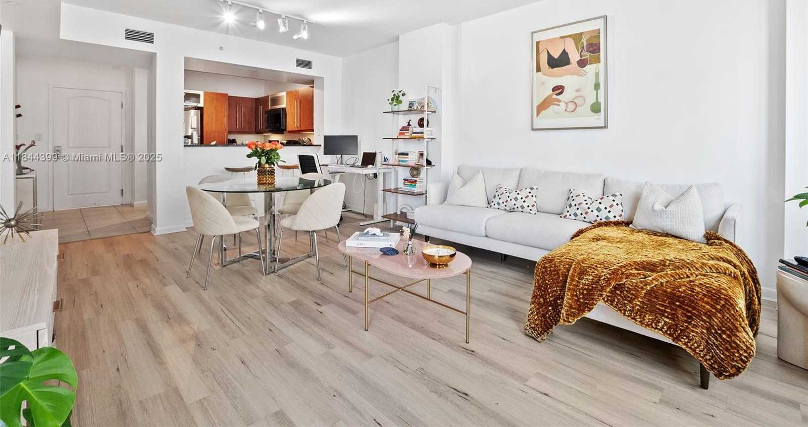 Small Image of 7350 SOUTH WEST 89TH ST #704S, Miami Number 5