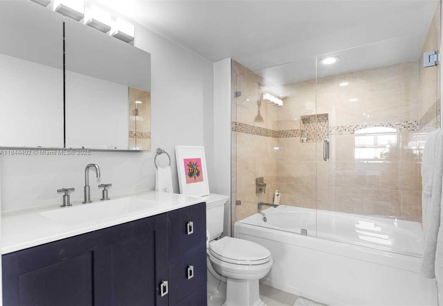 Small Image of 90 ALTON RD #409, Miami Beach Number 9