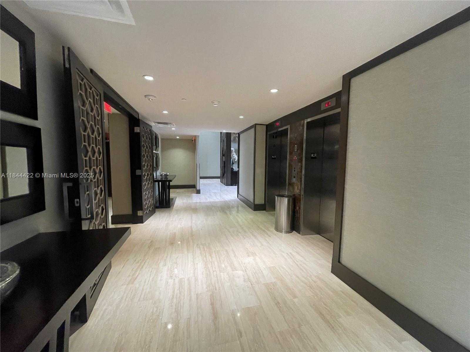 Small Image of 5252 NORTH WEST 85TH AVE #1109, Doral Number 17