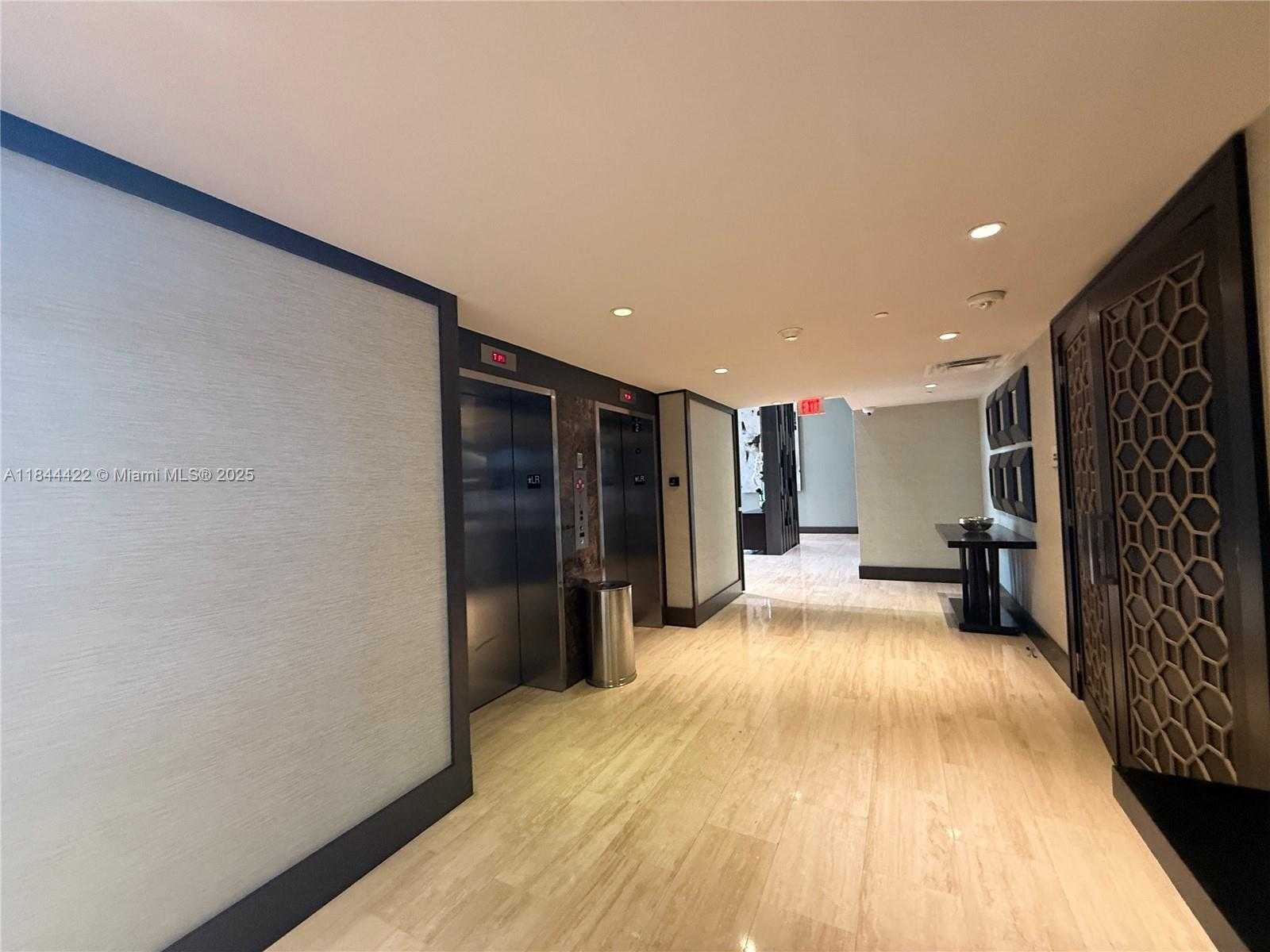 Small Image of 5252 NORTH WEST 85TH AVE #1109, Doral Number 26
