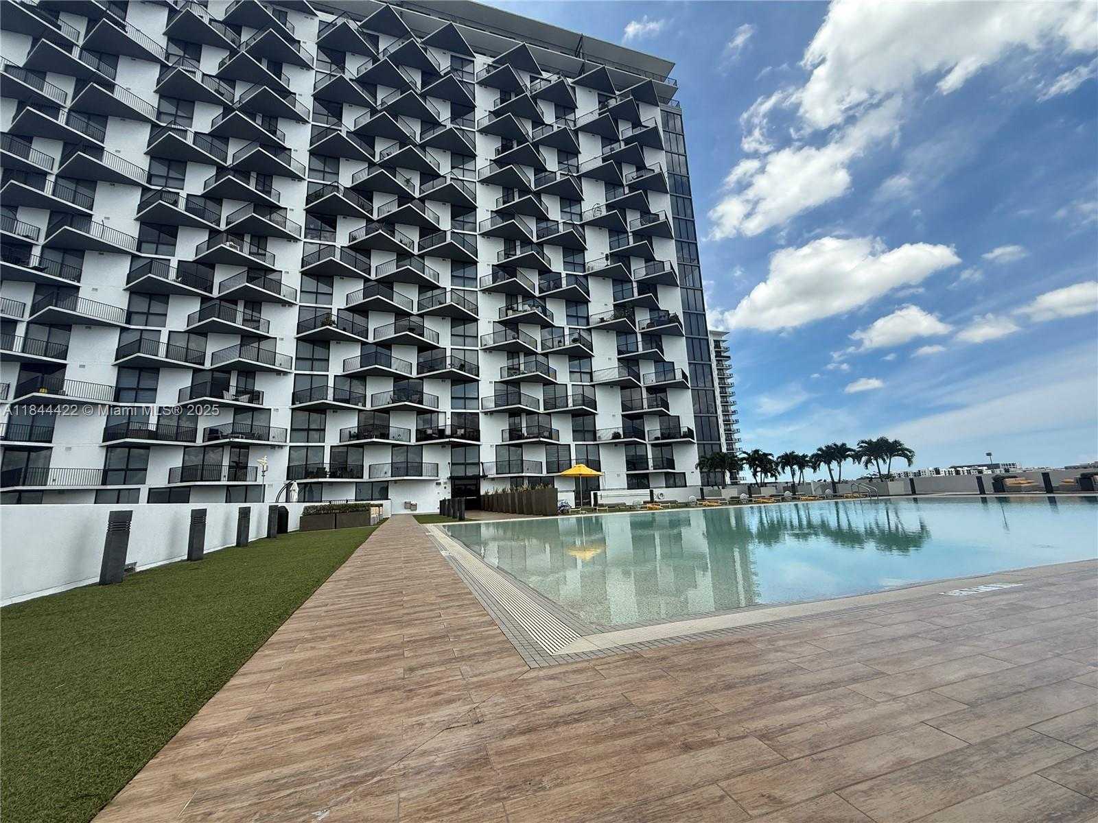 Small Image of 5252 NORTH WEST 85TH AVE #1109, Doral Number 27