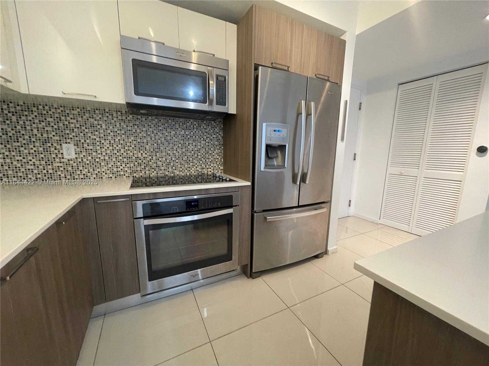 Small Image of 5252 NORTH WEST 85TH AVE #1109, Doral Number 3