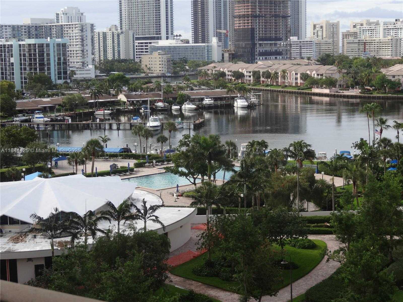 Small Image of 600 THREE ISLANDS BLVD #817, Hallandale Beach Number 2