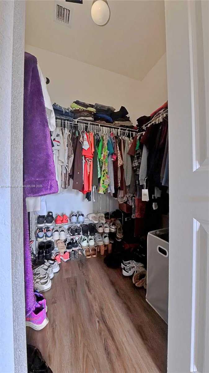 Small Image of 15500 SOUTH WEST 136TH ST #213, Miami Number 14