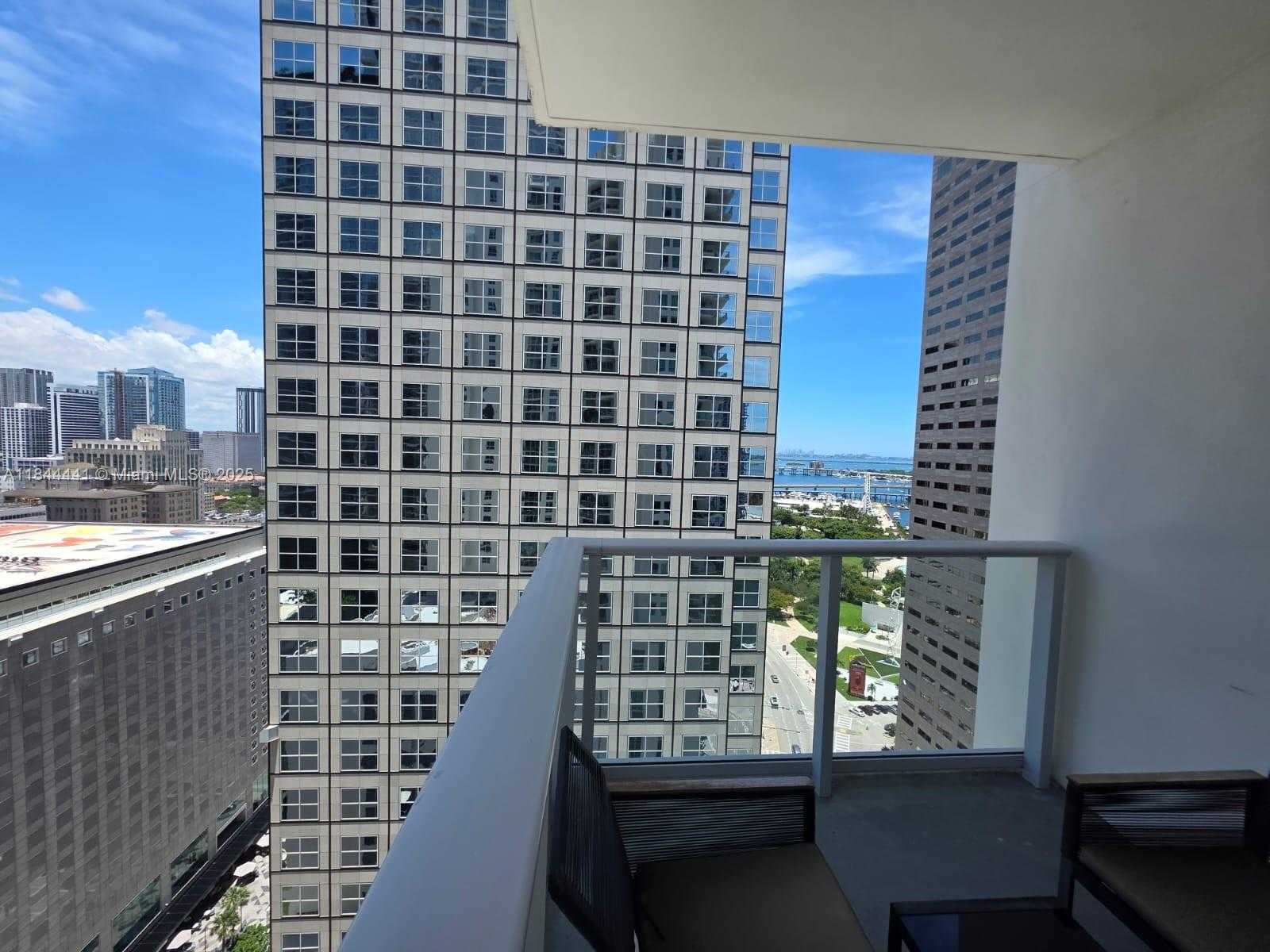 Small Image of Aston Martin Residences Sales Gallery, 300 Biscayne Blvd, Miami, FL 33131, USA Number 8