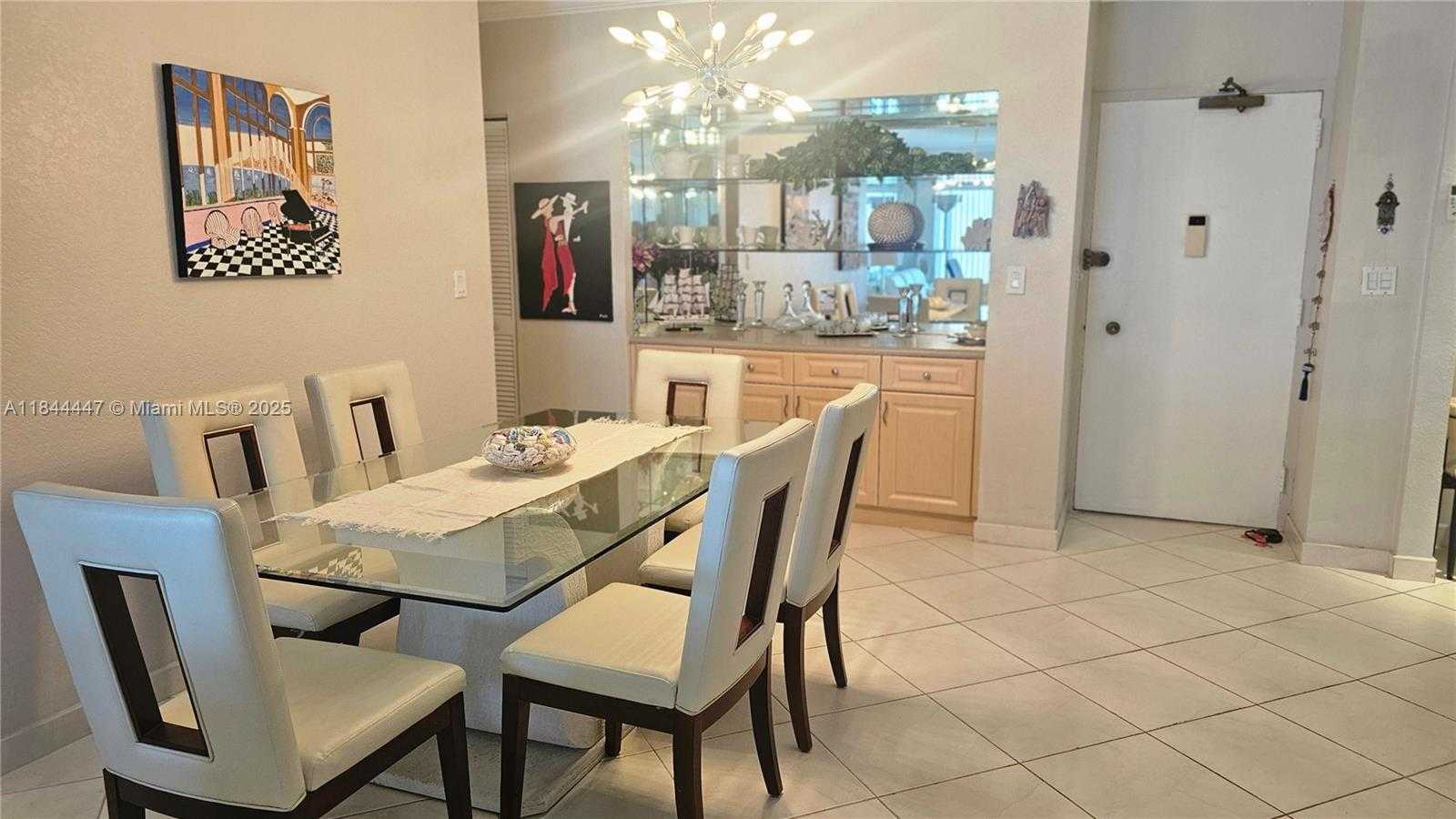 Small Image of 1950 SOUTH OCEAN DR #9C, Hallandale Beach Number 6
