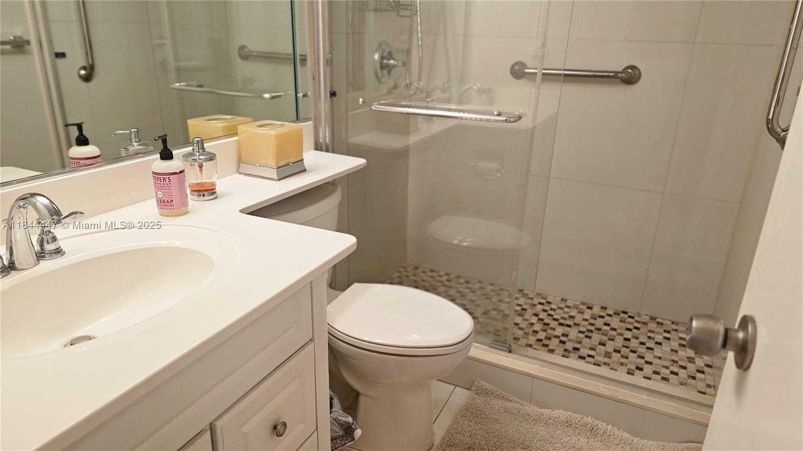 Small Image of 1950 SOUTH OCEAN DR #9C, Hallandale Beach Number 9