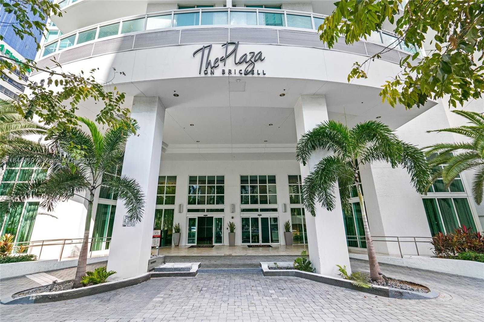 Small Image of 951 BRICKELL AVE #1505, Miami Number 2
