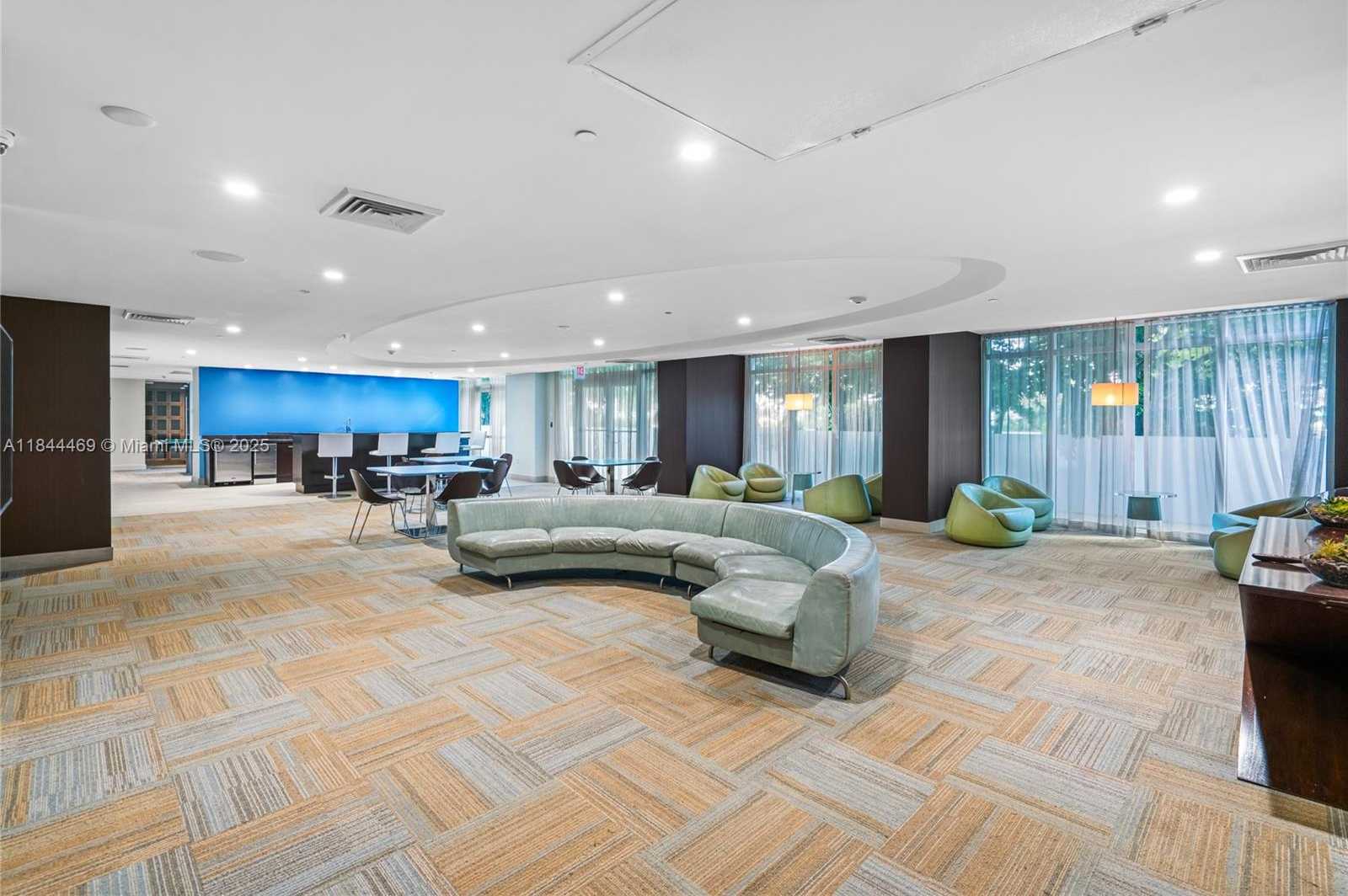 Small Image of 951 BRICKELL AVE #1505, Miami Number 43