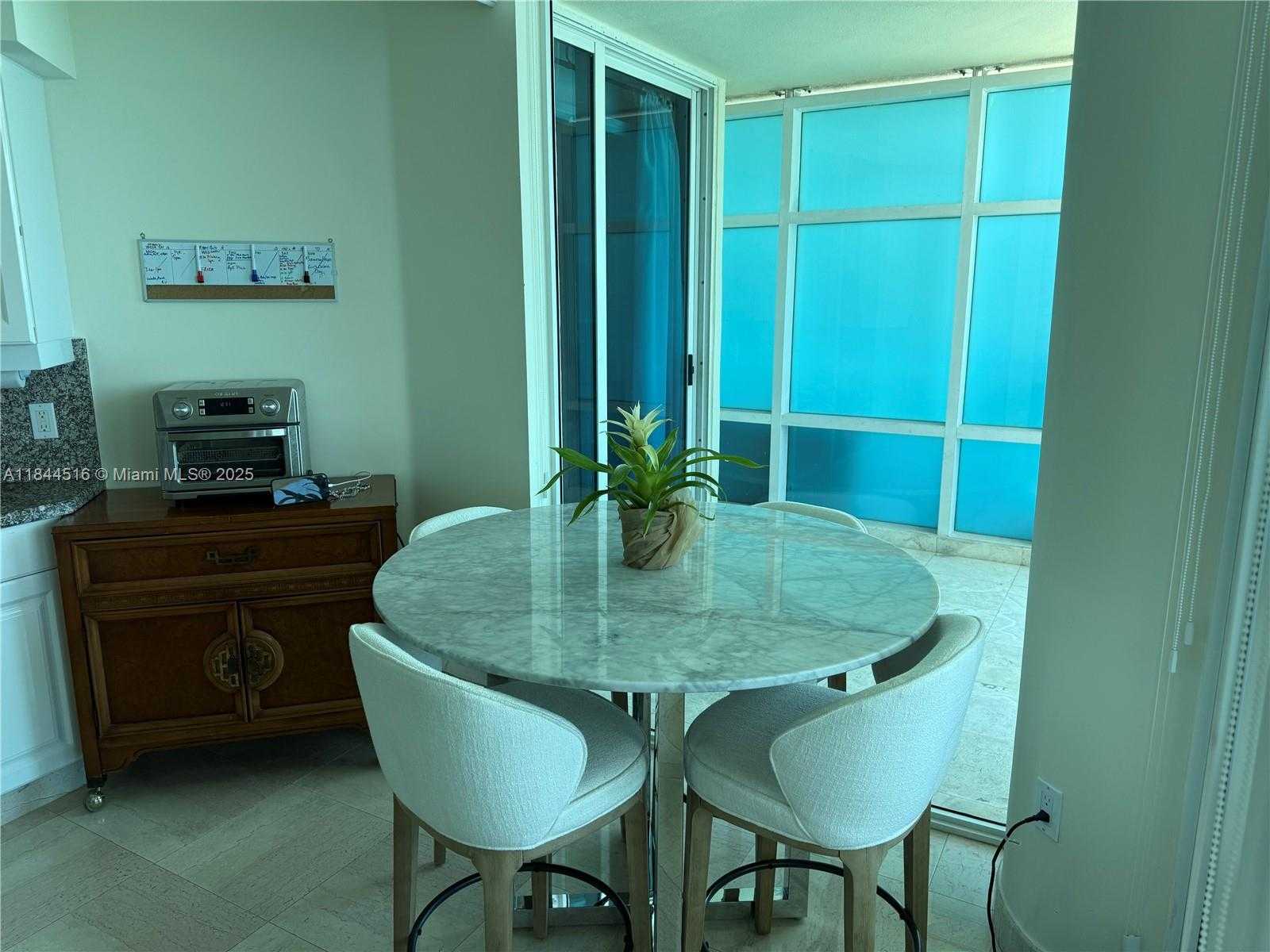 Small Image of 5025 COLLINS AVE #1908, Miami Beach Number 10