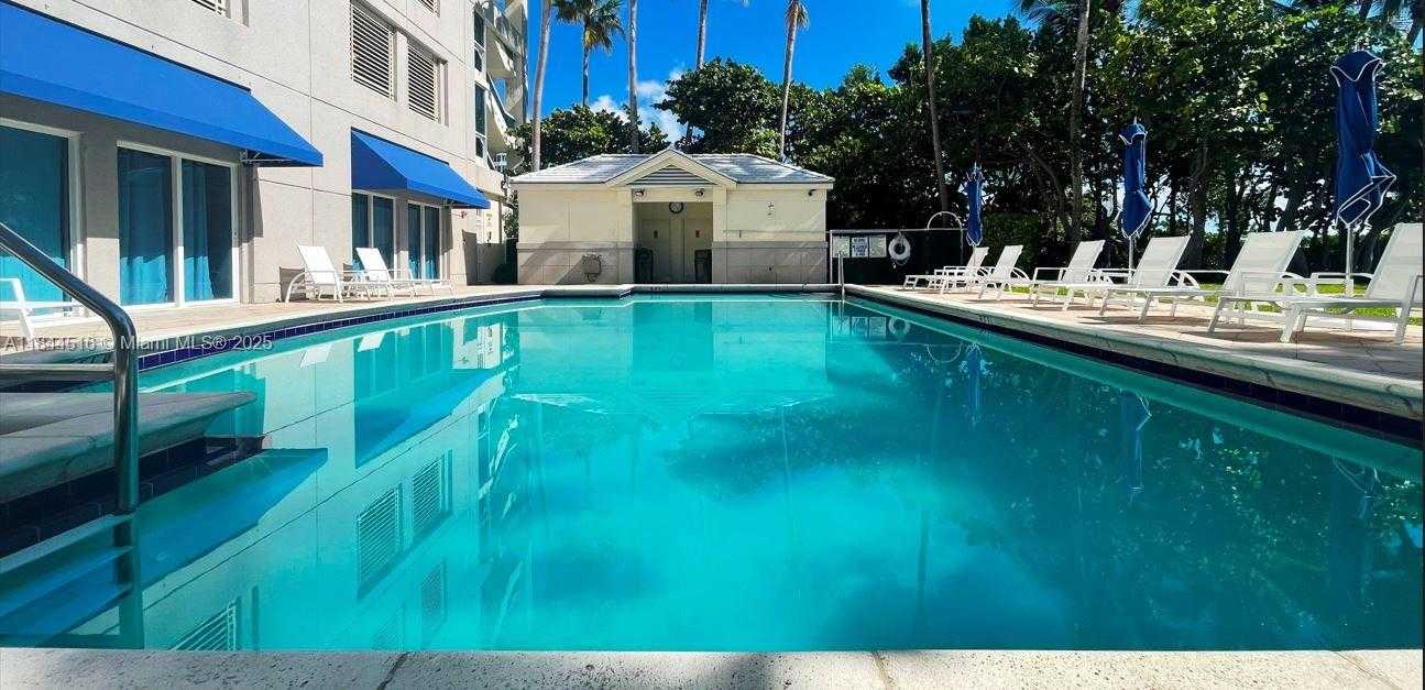 Small Image of 5025 COLLINS AVE #1908, Miami Beach Number 36