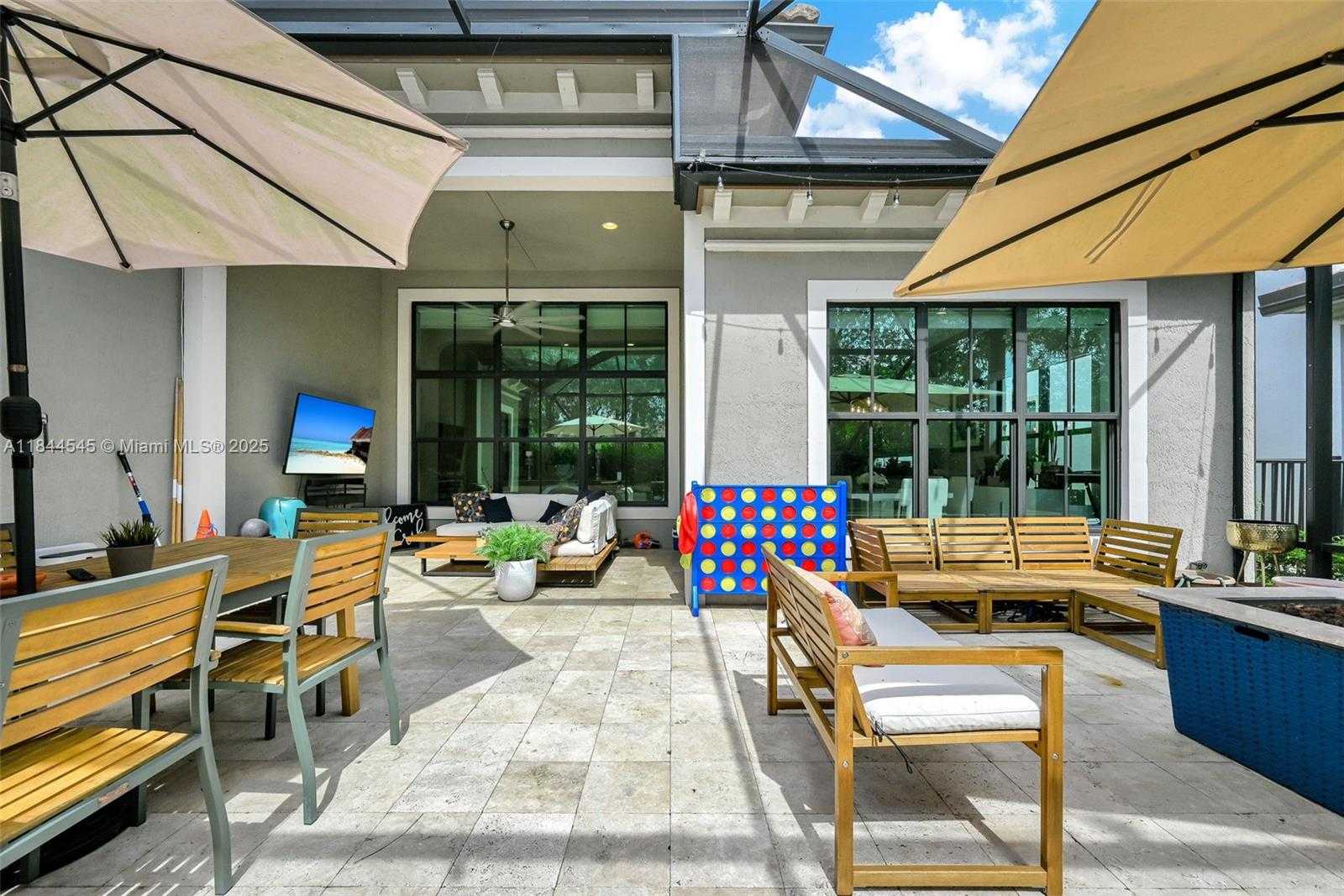 Small Image of 8855 WEST WATERCREST CIR W, Parkland Number 20