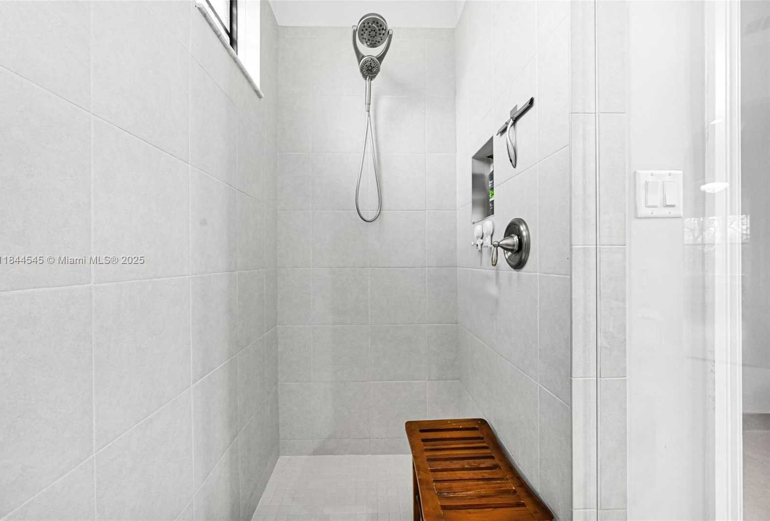 Small Image of 8855 WEST WATERCREST CIR W, Parkland Number 36