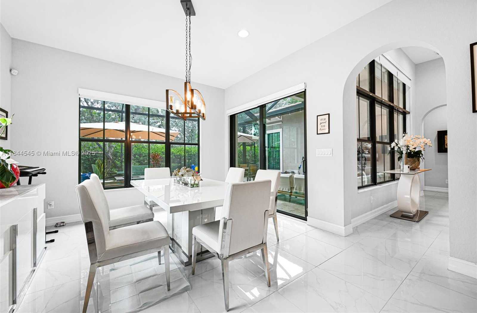 Small Image of 8855 WEST WATERCREST CIR W, Parkland Number 48