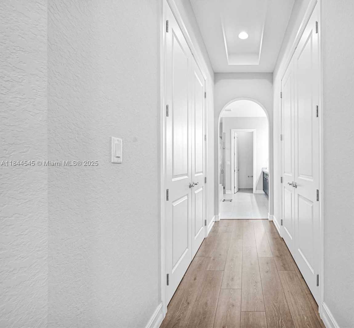 Small Image of 8855 WEST WATERCREST CIR W, Parkland Number 79