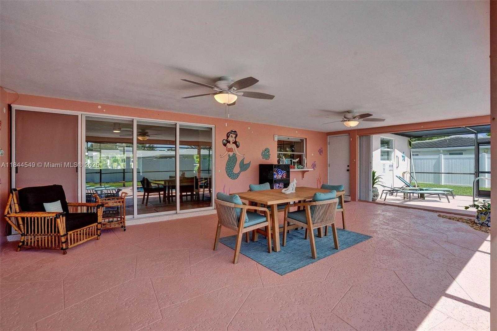 Small Image of 1014 SOUTH EAST 14TH AVE, Deerfield Beach Number 36
