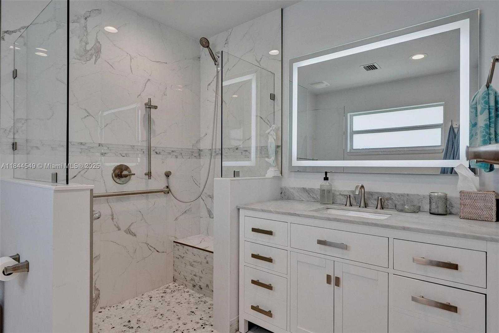 Small Image of 1014 SOUTH EAST 14TH AVE, Deerfield Beach Number 44