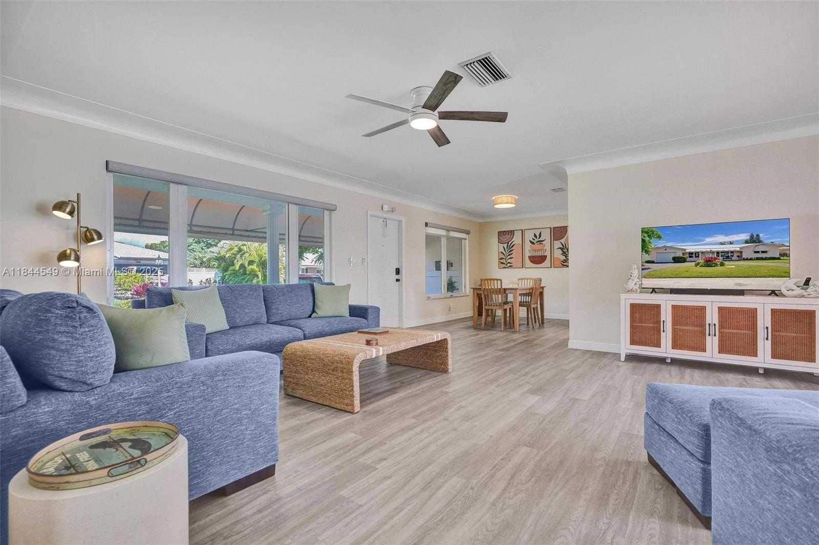 Small Image of 1014 SOUTH EAST 14TH AVE, Deerfield Beach Number 46