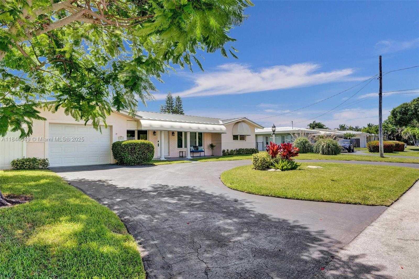Small Image of 1014 SOUTH EAST 14TH AVE, Deerfield Beach Number 5