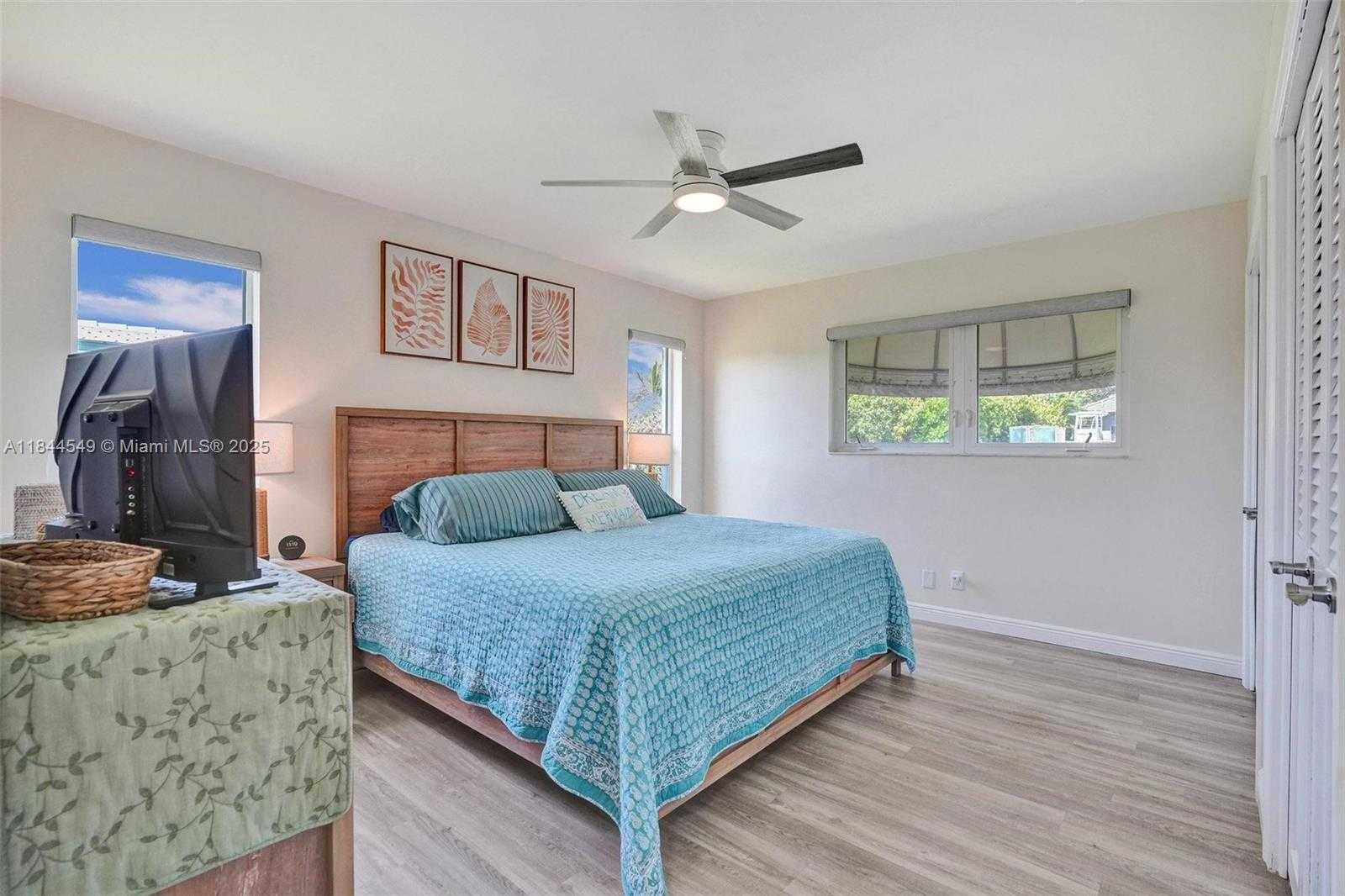 Small Image of 1014 SOUTH EAST 14TH AVE, Deerfield Beach Number 58