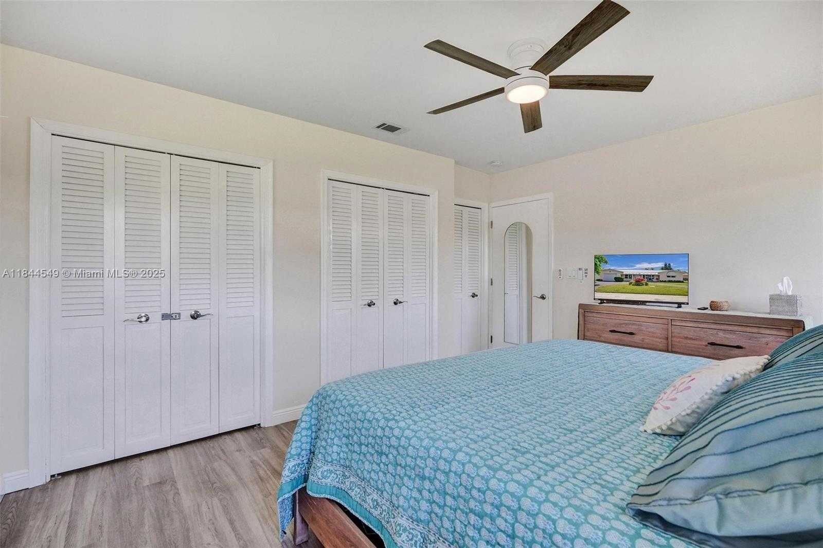 Small Image of 1014 SOUTH EAST 14TH AVE, Deerfield Beach Number 61