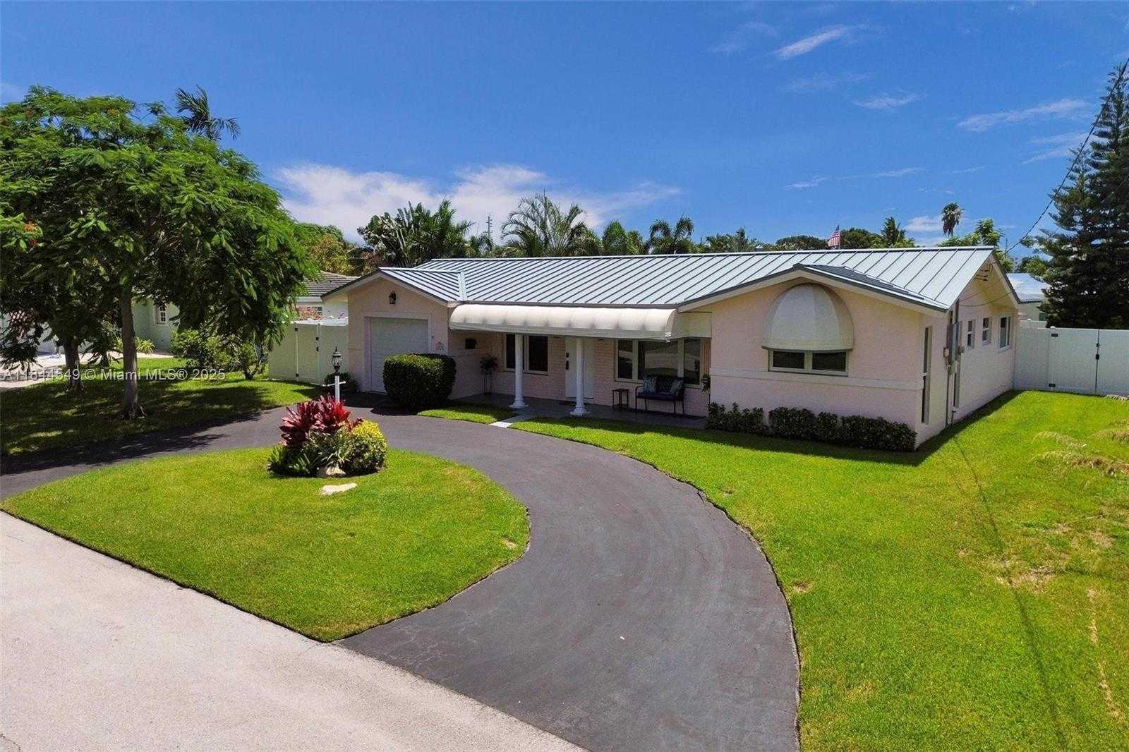 Small Image of 1014 SOUTH EAST 14TH AVE, Deerfield Beach Number 76