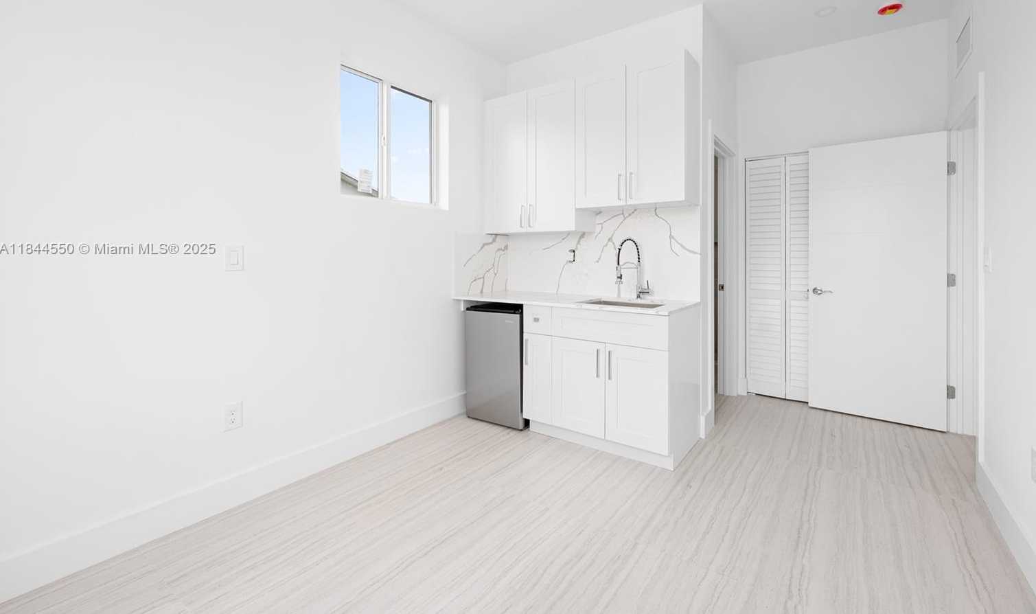 Small Image of 10745 SOUTH WEST 217TH ST #10745, Miami Number 13