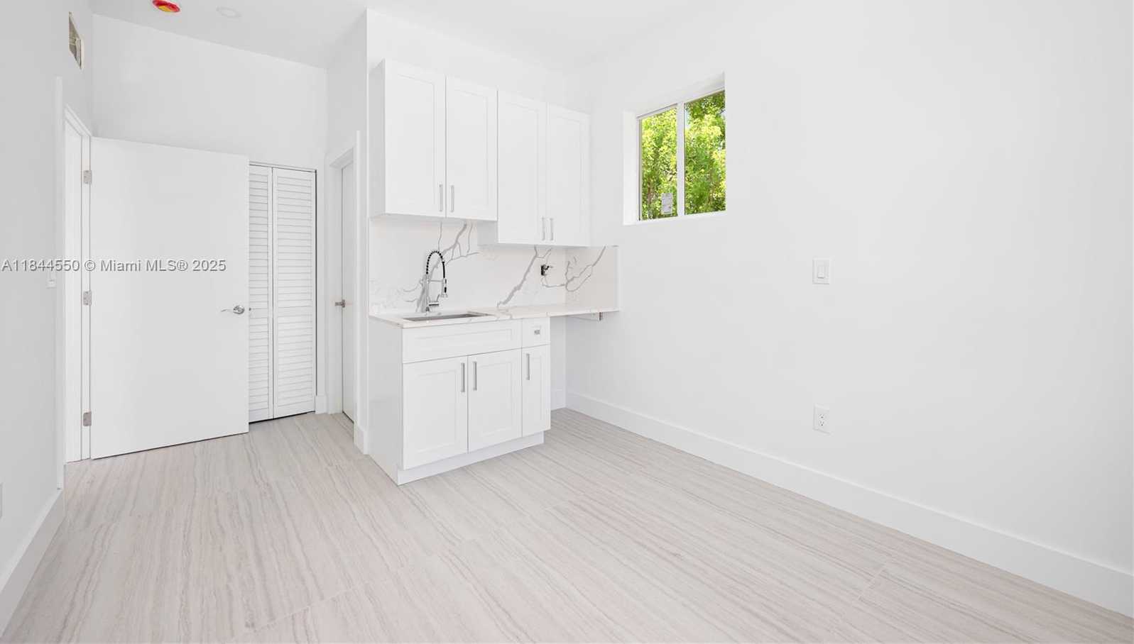 Small Image of 10745 SOUTH WEST 217TH ST #10745, Miami Number 14