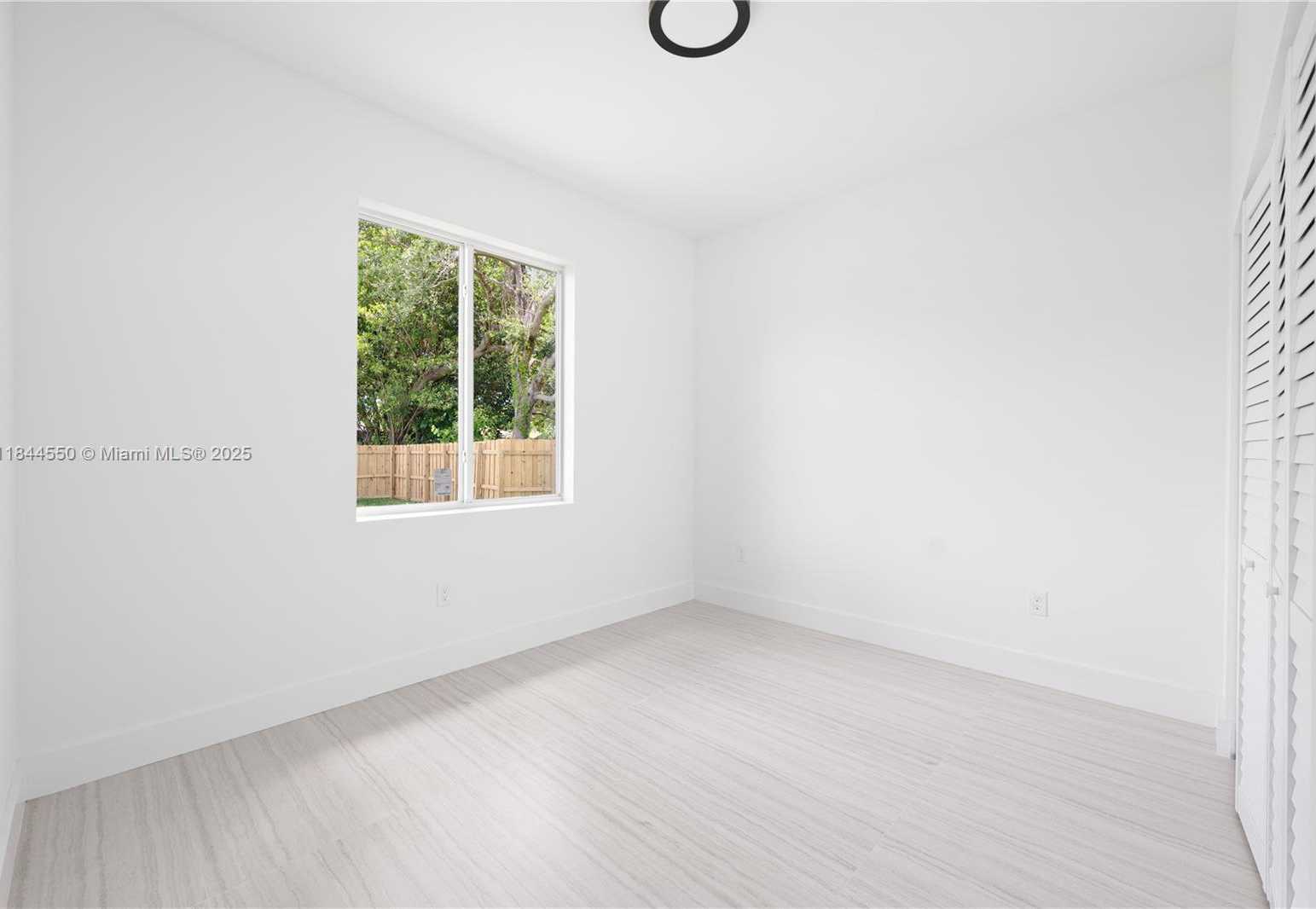 Small Image of 10745 SOUTH WEST 217TH ST #10745, Miami Number 16