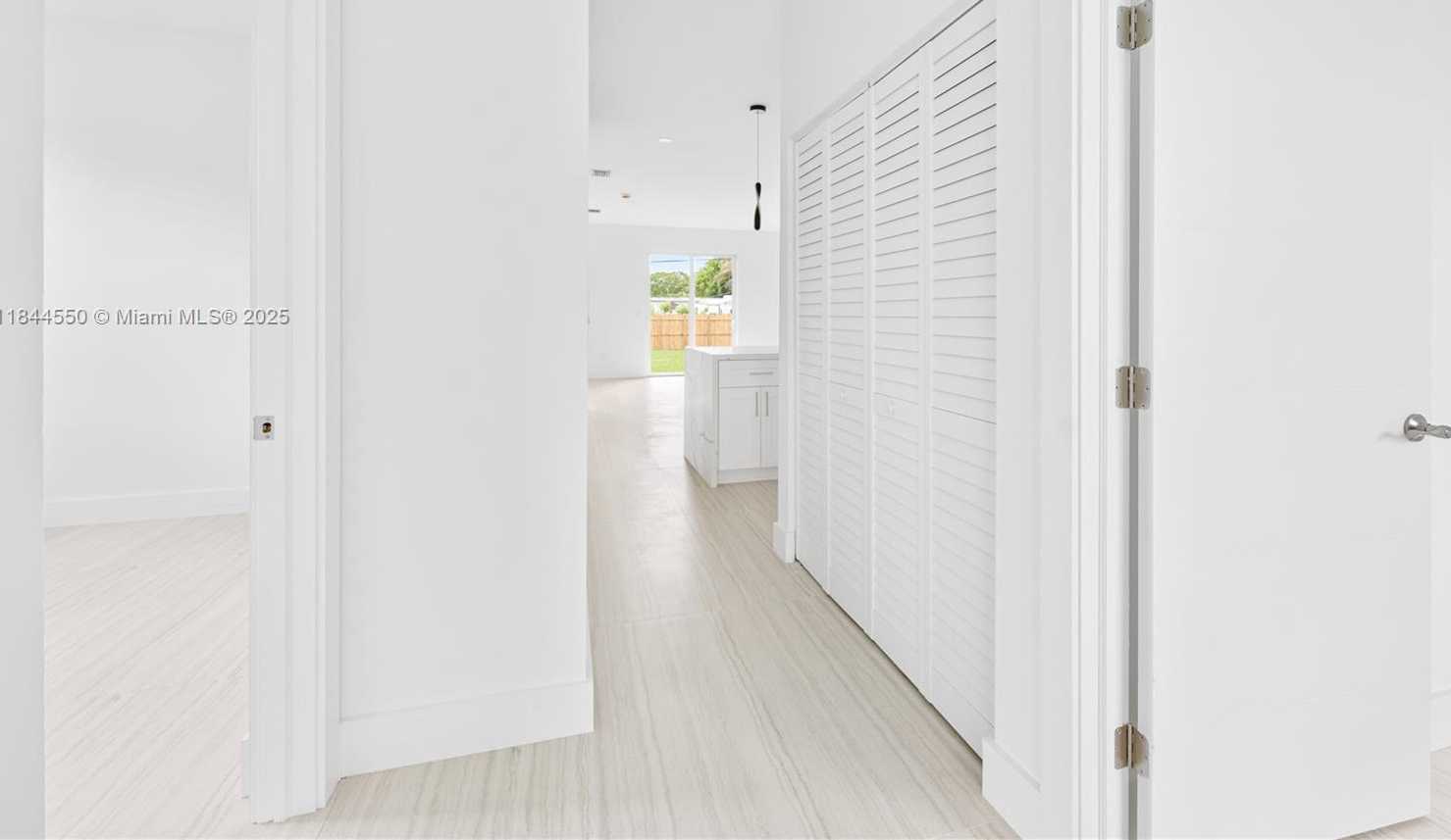 Small Image of 10745 SOUTH WEST 217TH ST #10745, Miami Number 19