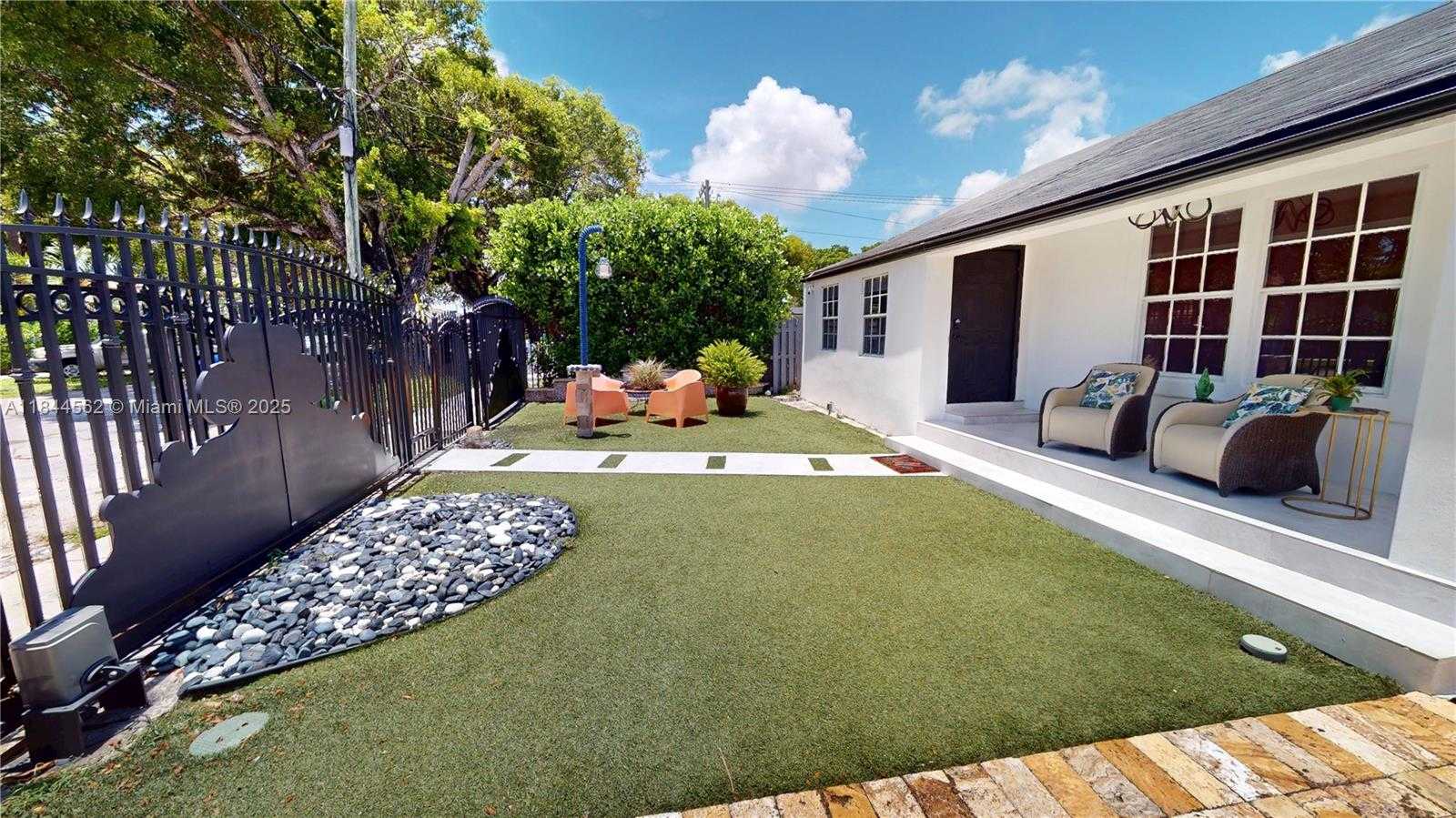 Small Image of 2981 SOUTH WEST 12TH ST, Miami Number 2